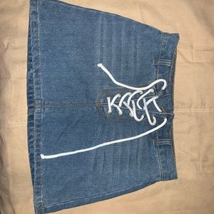 Forever 21 sm Jean skirt